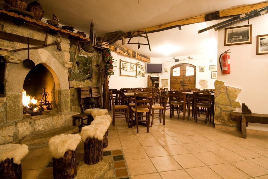 Lh Albergo Il Paradiso Pescasseroli Kültér fotó